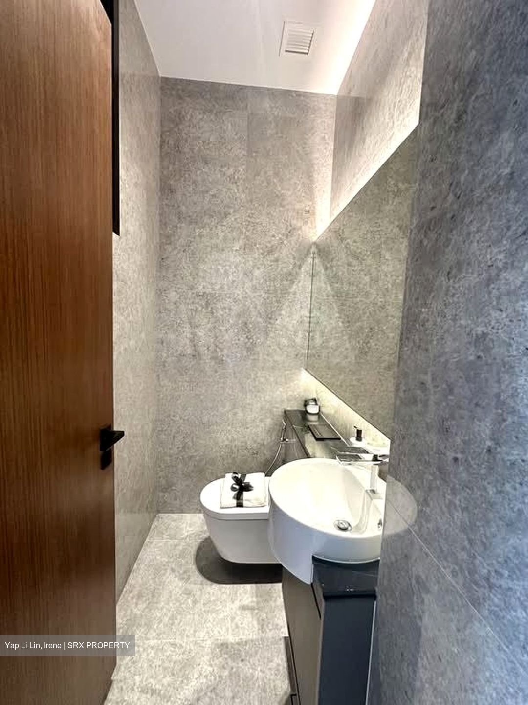 Sembawang Straits Estate (D27), Terrace #591039281